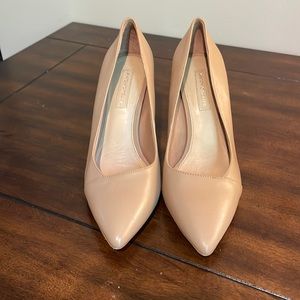 Antonio Melani Nude pumps Size 7